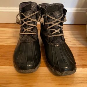 Sperry rain boots